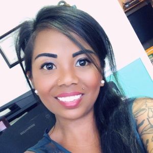 Meet your Posher, Bernadette